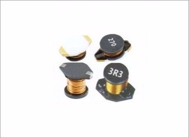 從手機(jī)顯示器上看，谷景強(qiáng)大的非屏蔽貼片電感生產(chǎn)能力